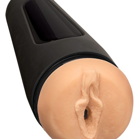 Masturbator-Main Squeeze Mia Malkova