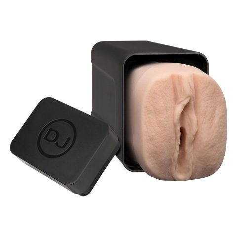 Masturbator-MILF IN A BOX CHERIE DEVILLE PUSSY