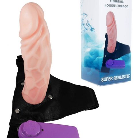 Sztuczny penis na szelkach strap-on wibrujący 16cm